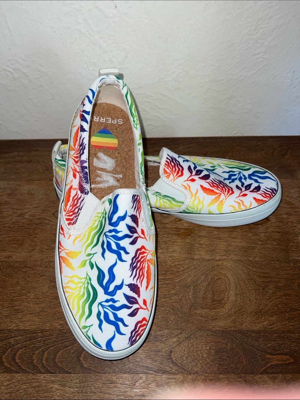 Womens Sperry 9.5 M colorful shoes new